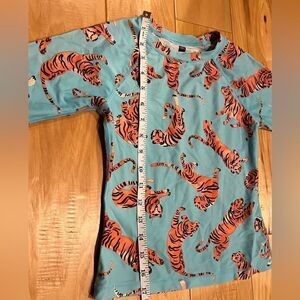 Preloved Tiger Tea Sun Shirt